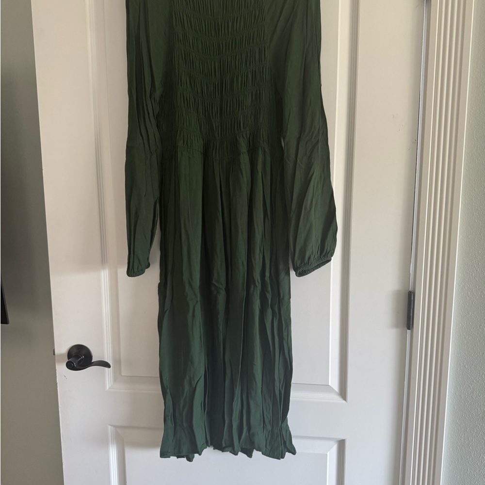 Ava & Viv Green Maxi Dress with Bishop Sleeves